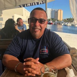 Meet your Posher, Bobby